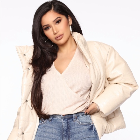 NWT Fashion Nova Leather Puffer Jacket - Picture 2 of 11